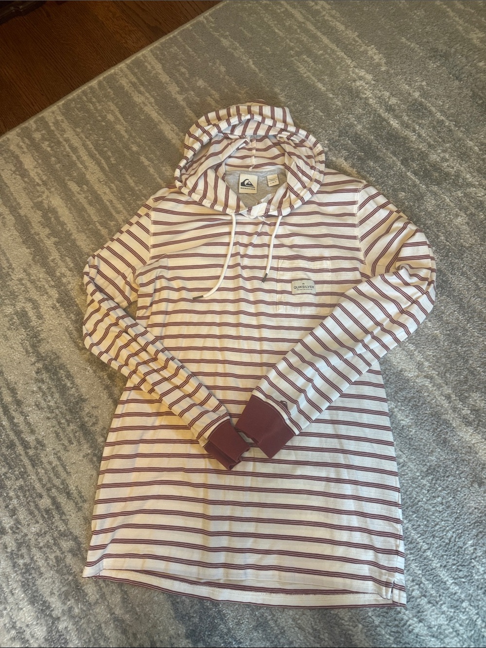 Quiksilver Men’s Cream and Maroon Striped Hoodie